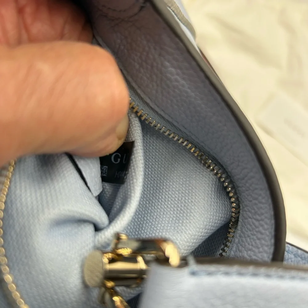 Women's Gucci, Jackie, 1961 hobo bag medium size light blue grain calf skin NWT - Picture 15 of 16
